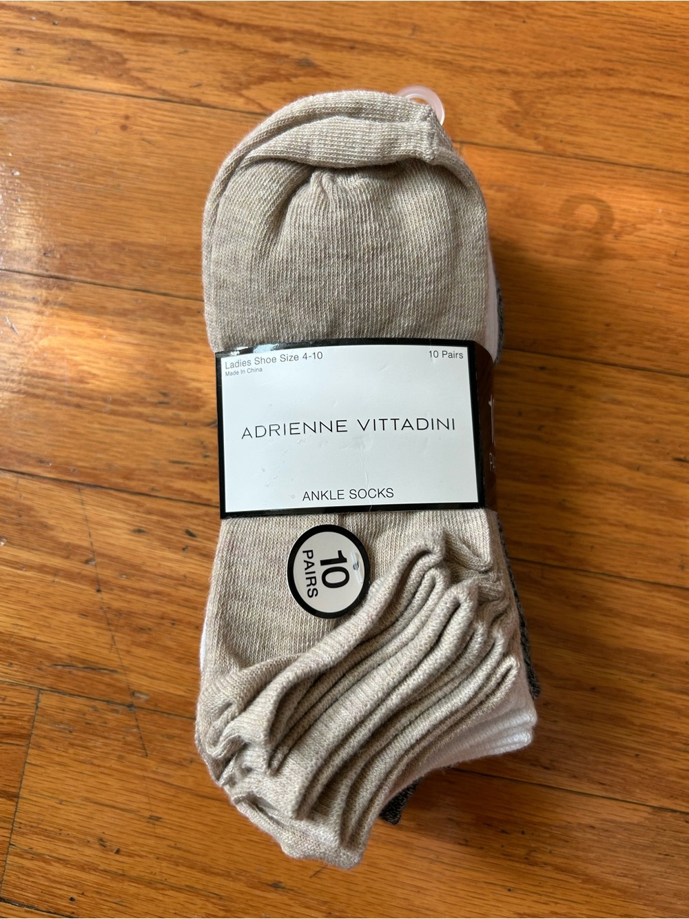 Adrienne Vittadini women’s Ankle Socks (10 Pairs)